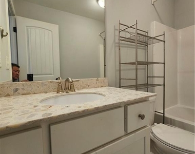 3218 Leyden Court - Photo Thumbnail 89