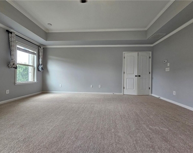 3218 Leyden Court - Photo Thumbnail 71