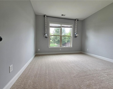 3218 Leyden Court - Photo Thumbnail 29