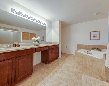 2030 Padua Drive - Photo Thumbnail 19