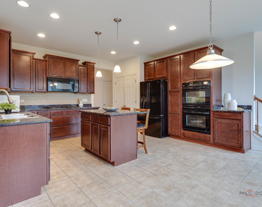 2030 Padua Drive - Photo Thumbnail 9