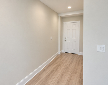 4118 S King Drive - Photo Thumbnail 10