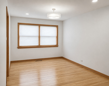 1531 Balmoral Avenue - Photo Thumbnail 3