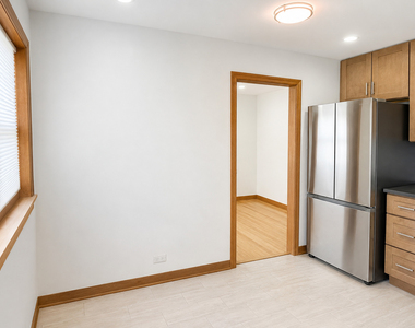1531 Balmoral Avenue - Photo Thumbnail 6