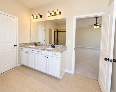 1718 Hanover West Court - Photo Thumbnail 22