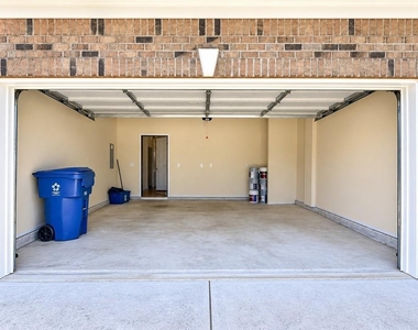 1718 Hanover West Court - Photo Thumbnail 34