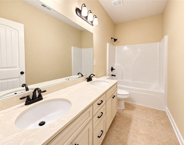 1718 Hanover West Court - Photo Thumbnail 33