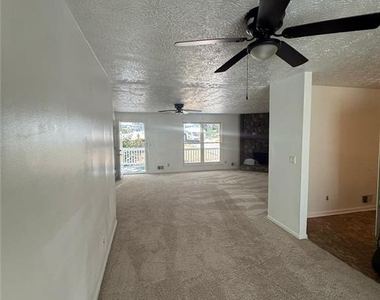 4967 Comanche Court Nw - Photo Thumbnail 3