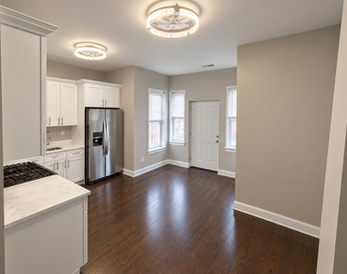4118 S King Drive - Photo Thumbnail 8