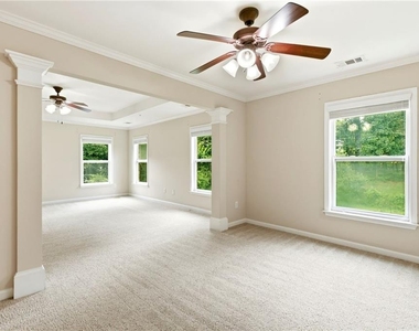 2196 Kingswood Drive - Photo Thumbnail 26