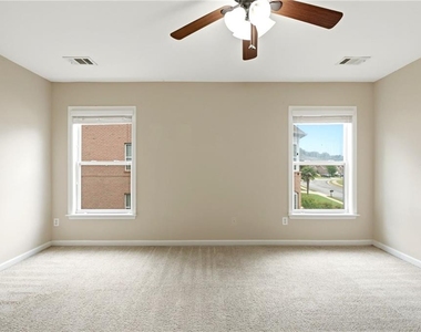 2196 Kingswood Drive - Photo Thumbnail 21