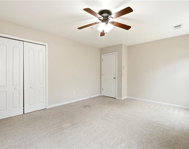 2196 Kingswood Drive - Photo Thumbnail 22