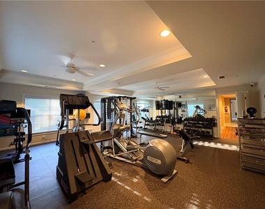 3275 Lenox Road Ne - Photo Thumbnail 38