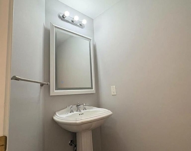 3275 Lenox Road Ne - Photo Thumbnail 26