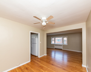 233 Custer Avenue - Photo Thumbnail 9