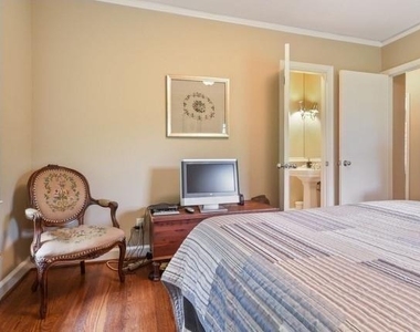 571 Wimbledon Road Ne - Photo Thumbnail 17