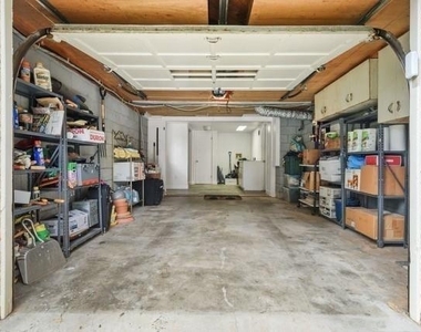 571 Wimbledon Road Ne - Photo Thumbnail 26