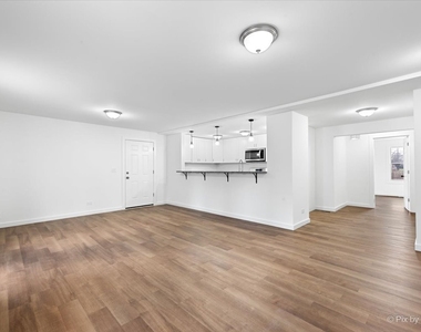 544 N Hainesville Road - Photo Thumbnail 6