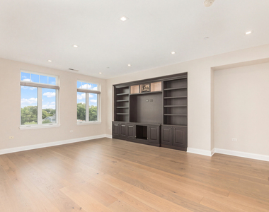 120 N Northwest Highway - Photo Thumbnail 5