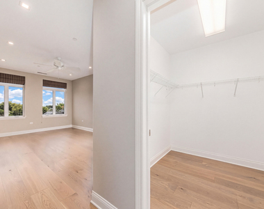 120 N Northwest Highway - Photo Thumbnail 12