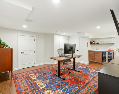 428 W Wellington Avenue - Photo Thumbnail 17