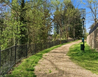 10 Perimeter Summit Boulevard Ne - Photo Thumbnail 25