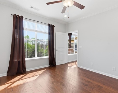 10 Perimeter Summit Boulevard Ne - Photo Thumbnail 12