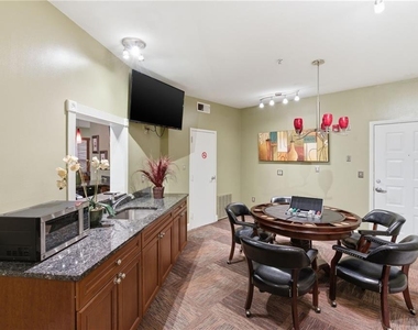 10 Perimeter Summit Boulevard Ne - Photo Thumbnail 26