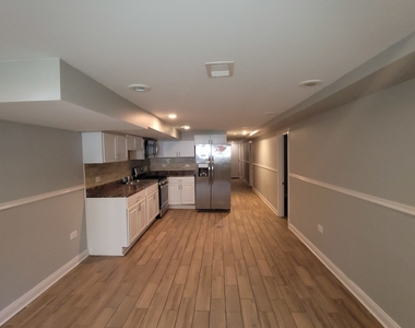 1916 S Harding Avenue - Photo Thumbnail 1