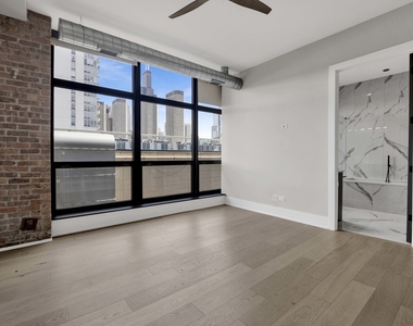 23 N Green Street - Photo Thumbnail 9