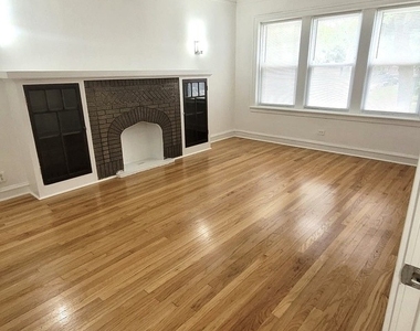 3816 W Thomas Street - Photo Thumbnail 2