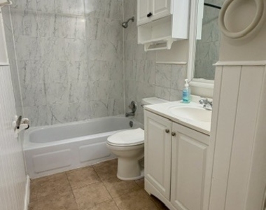 720 Hill Drive - Photo Thumbnail 8