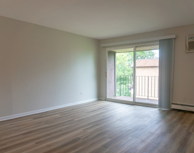 720 Hill Drive - Photo Thumbnail 12