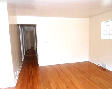 5534 N Campbell Avenue - Photo Thumbnail 2