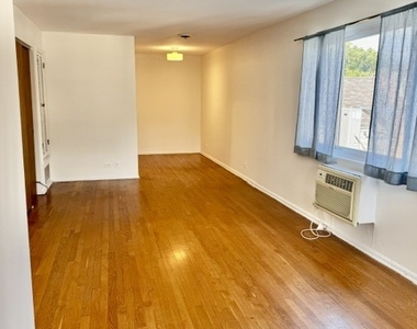 2906 Central Street - Photo Thumbnail 4