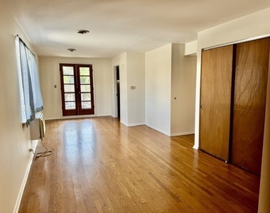 2906 Central Street - Photo Thumbnail 2