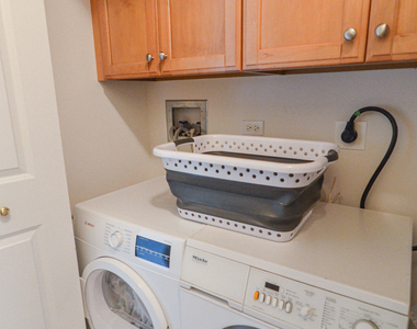 25 E Superior Street - Photo Thumbnail 24
