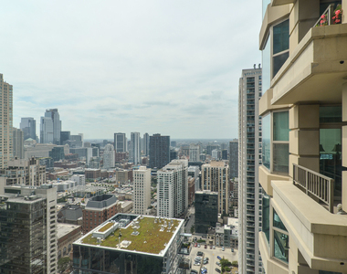 25 E Superior Street - Photo Thumbnail 29