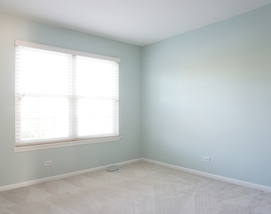 172 Crescent Lane - Photo Thumbnail 18