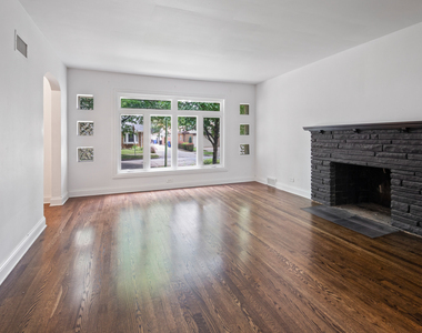 6114 N Lenox Avenue - Photo Thumbnail 3