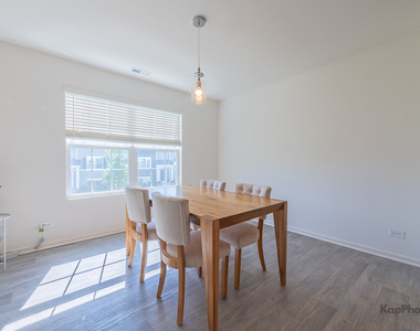 2543 Bella Drive - Photo Thumbnail 15