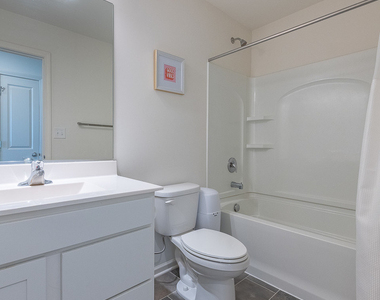 2543 Bella Drive - Photo Thumbnail 6