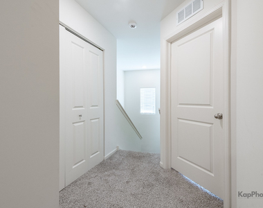 2543 Bella Drive - Photo Thumbnail 13