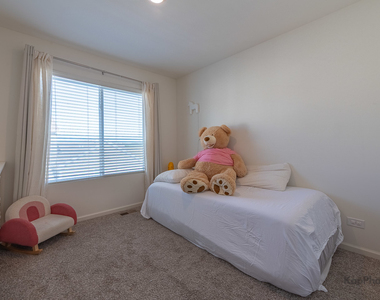 2543 Bella Drive - Photo Thumbnail 3