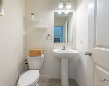 2543 Bella Drive - Photo Thumbnail 14