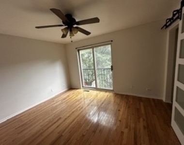 1826 S Michigan Avenue - Photo Thumbnail 8