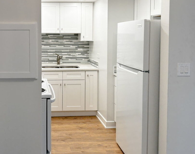 444 S Spring Road - Photo Thumbnail 4