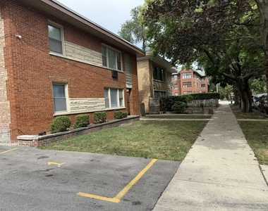 409 S Maple Avenue - Photo Thumbnail 2