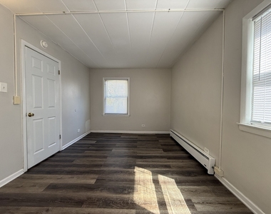 409 S Maple Avenue - Photo Thumbnail 8