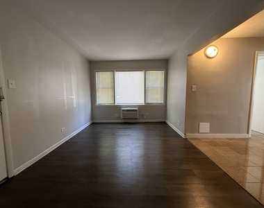 409 S Maple Avenue - Photo Thumbnail 4